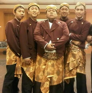 gambar Klantink Ibu image gambar Klantink Ibu image