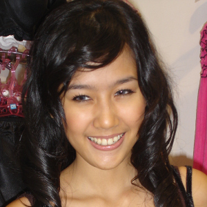 gambar Ardina Rasti Mungkin image gambar Ardina Rasti Mungkin image