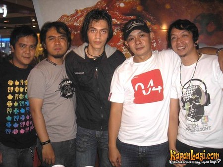 gambar Hookey Supermarket Duniaku image gambar Hookey Supermarket Duniaku image