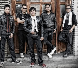 gambar Sulthan N’ Band CINTA (Cincin Di Tangan) image gambar Sulthan N’ Band CINTA (Cincin Di Tangan) image