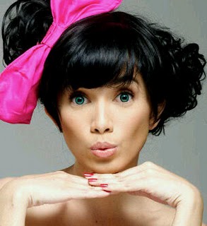 gambar Ussy Sulistiawaty Telpon Dong Beib image gambar Ussy Sulistiawaty Telpon Dong Beib image