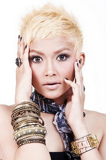 gambar April Ngaku-Ngaku Pacar image gambar April Ngaku-Ngaku Pacar image