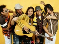 gambar Majoret Ding Dong image