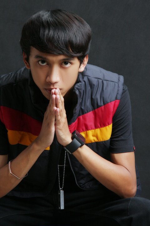 gambar Moohadesta Teman Untuk Cinta (feat. Fransisca Maharani) image gambar Moohadesta Teman Untuk Cinta (feat. Fransisca Maharani) image