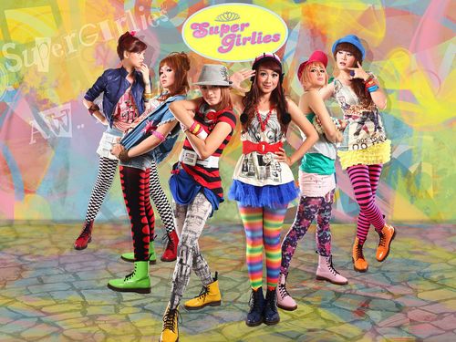 gambar Supergirlies Cinta Karet image gambar Supergirlies Cinta Karet image